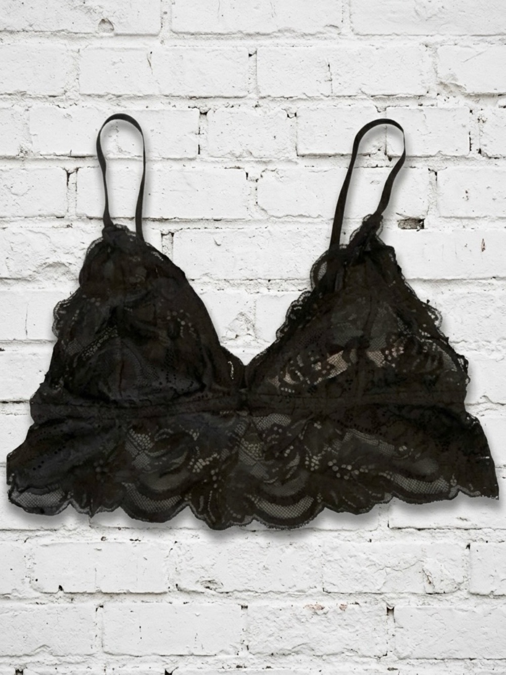 FREE PEOPLE NWOT Black Lace Bralette